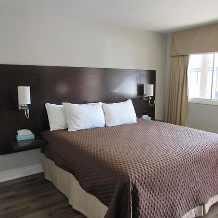 Cedar Lodge Motel Goderich Esterno foto