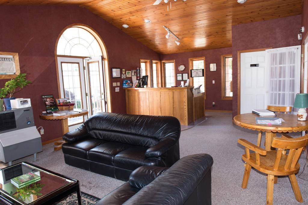 Cedar Lodge Motel Goderich Esterno foto