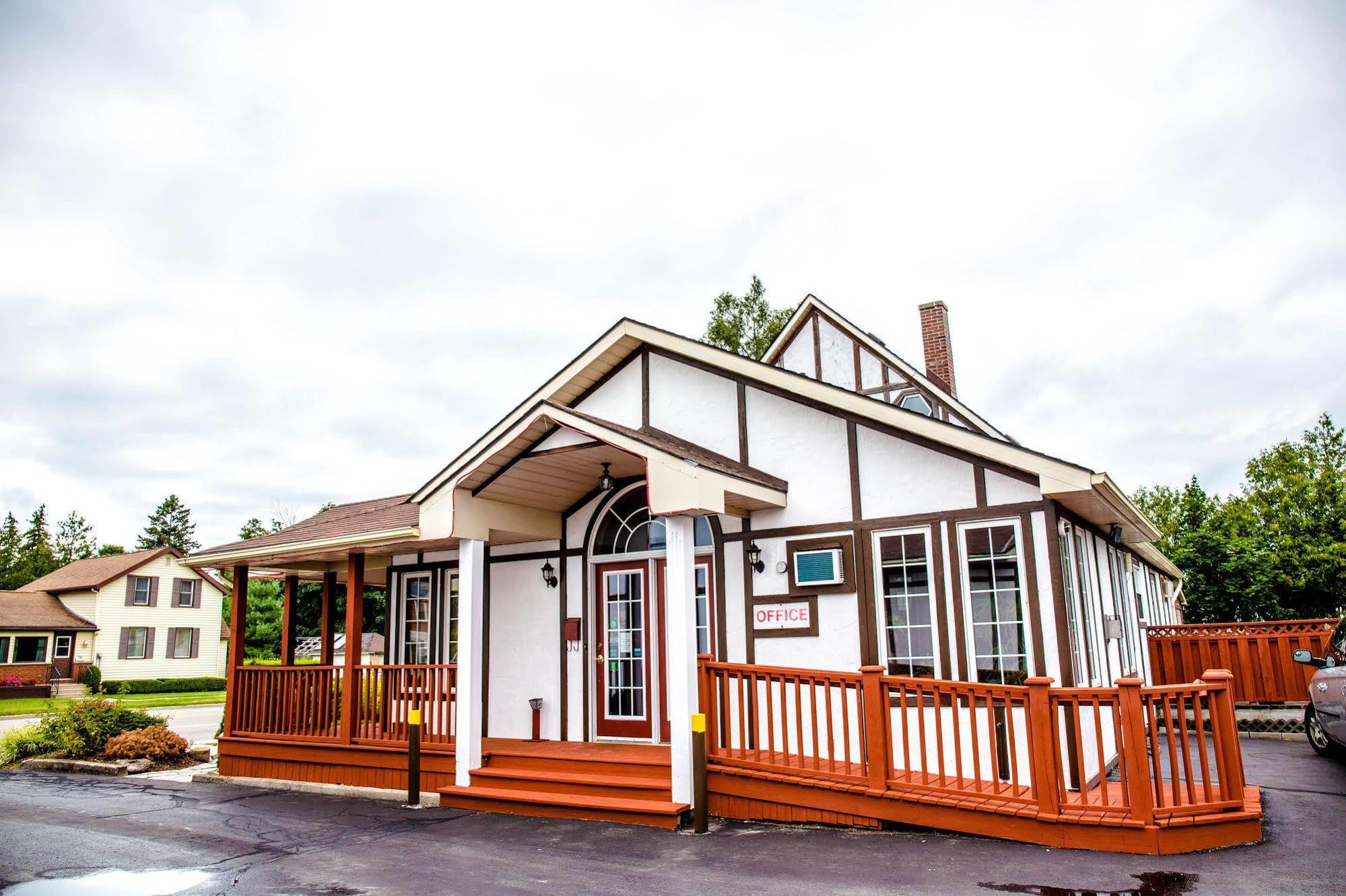 Cedar Lodge Motel Goderich Esterno foto
