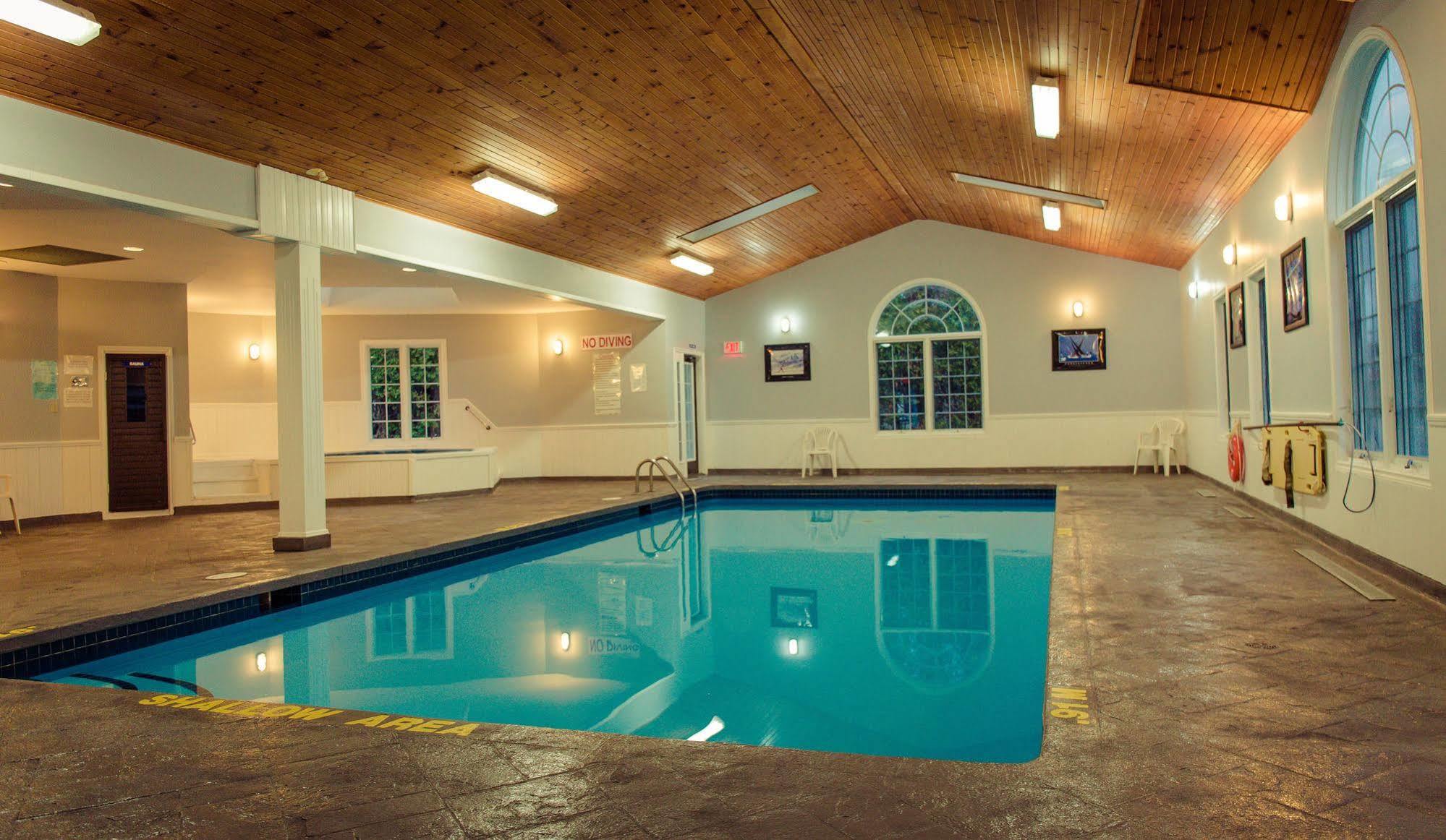 Cedar Lodge Motel Goderich Esterno foto